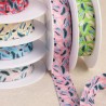Feathers biais binding