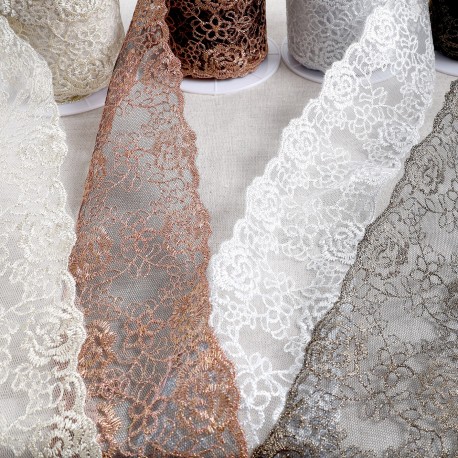 stephanoise S4269 - BRODERIE MÉTALLIQUE SUR TULLE