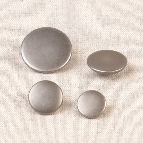 Lot De 5 Boutons Vintage En Métal Crème - Diamètre 2,2 Cm (22 Mm), Référence 4904, Occasion
