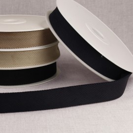 Mittelschwere Cordstoff Schrägband