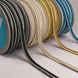 Two-Colored Braided Reversible