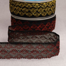 3-row metallic trim