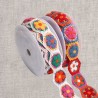Crochet flowers trimming