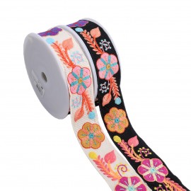 Bordura ricamata multicolore