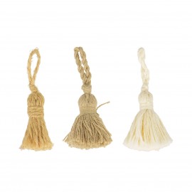 COTTON TASSEL