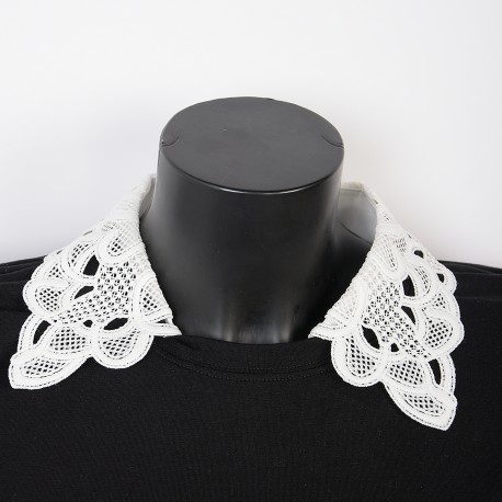 stephanoise M9567 - COL DENTELLE
