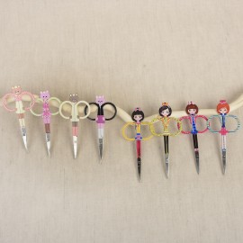 FANCY EMBROIDERY SHEARS