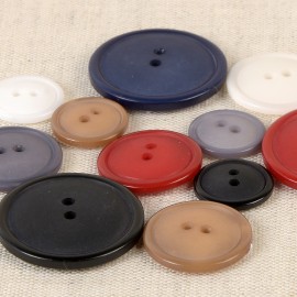 CLASSIC 2-HOLES BUTTON